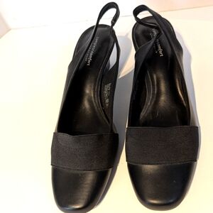 Black  Slingback Shoes by Predictions Comfort‎ 9 1/2